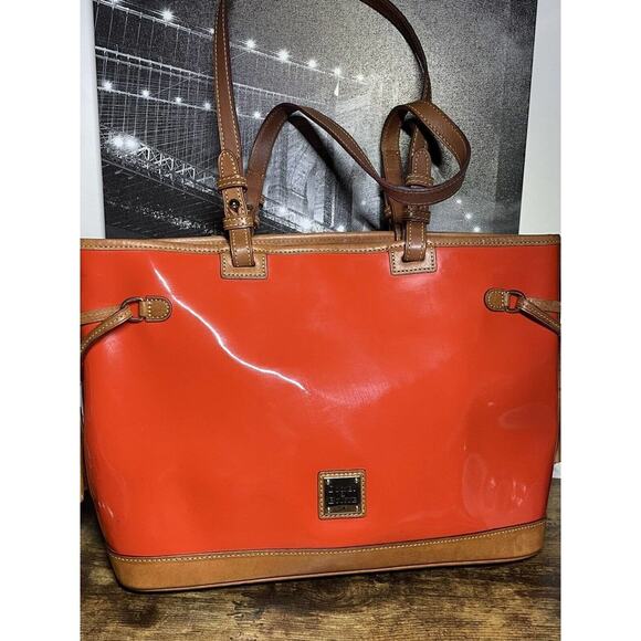 Dooney &‎ Bourke Orange Tote Bag / Hobo / Purse Perfect SUMMER BEACH BAG!! - Picture 1 of 13